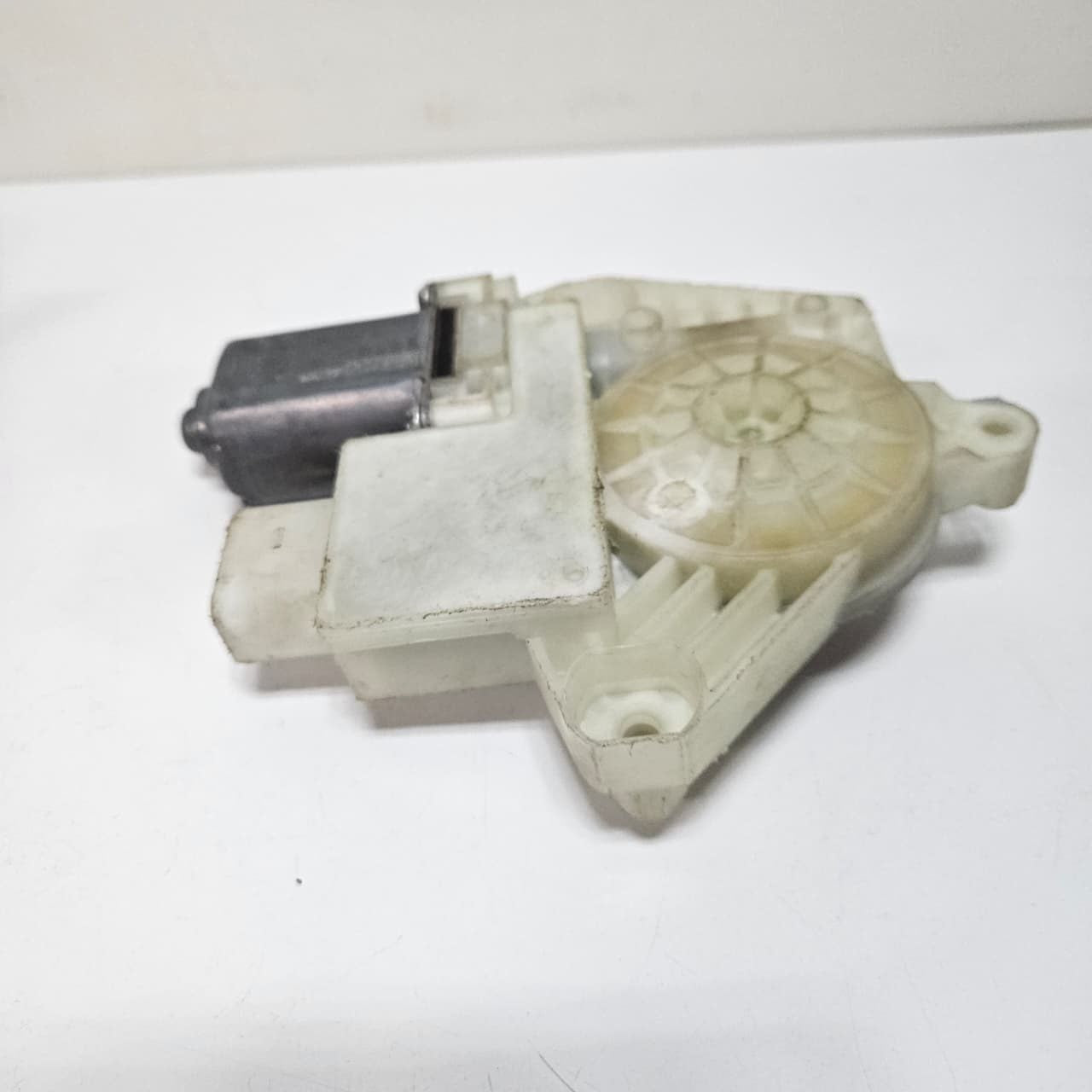 2015 BMW G11 G12 G30 740Li Door Window Regulator motor 7455082 Front Right