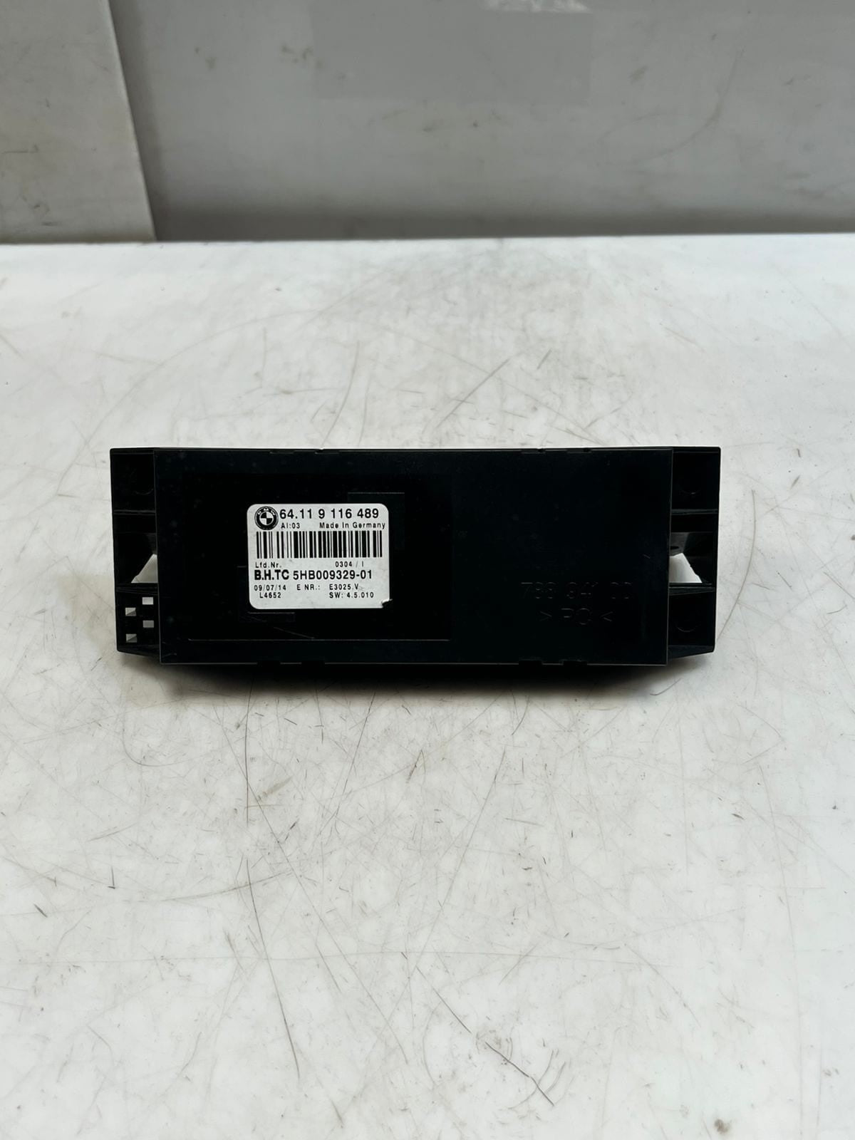 2007-2018 BMW X5 F15 and E70 3rd Row A/C Climate Control Module 9116489 OEM