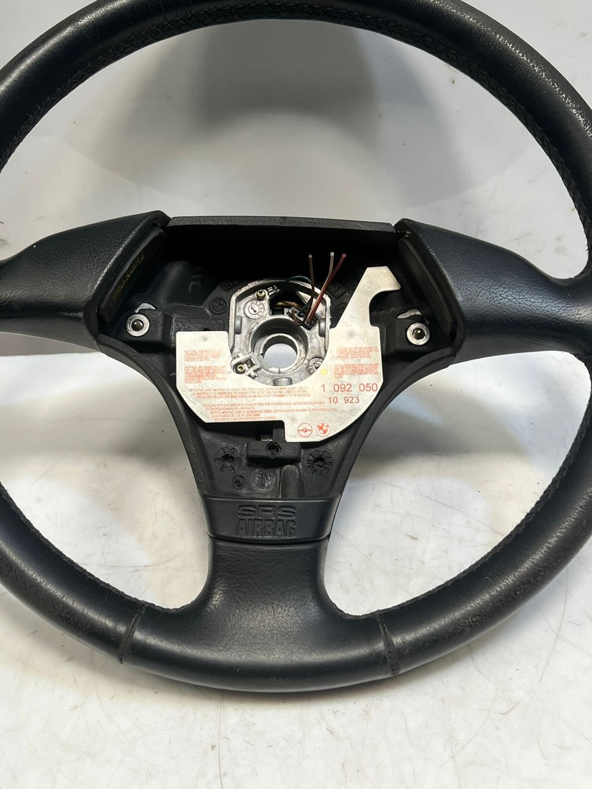 1996-1999 BMW E31, E34, E36, E39, E46 Z3 Steering Wheel 1092050 OEM