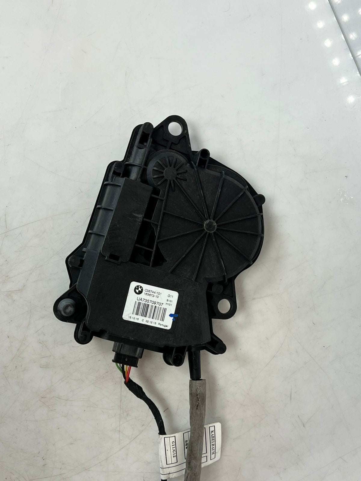 2016-2021 BMW 740i 7' G11 G12  750i, M760i Trunk Latch Lock Actuator 7357097 OEM