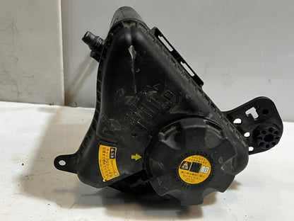 BMW M3 G80 F06 F07 F10 F11 F18 Coolant Expansion Tank 7647283 OEM