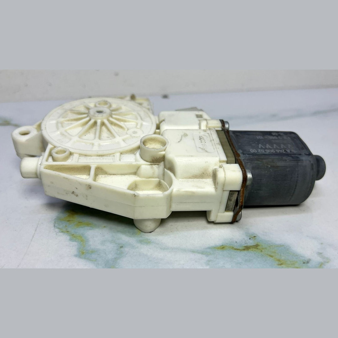 13-18 Mercedes-Benz W246 B-Class CLA Window Motor Front Right Side A246 9065200