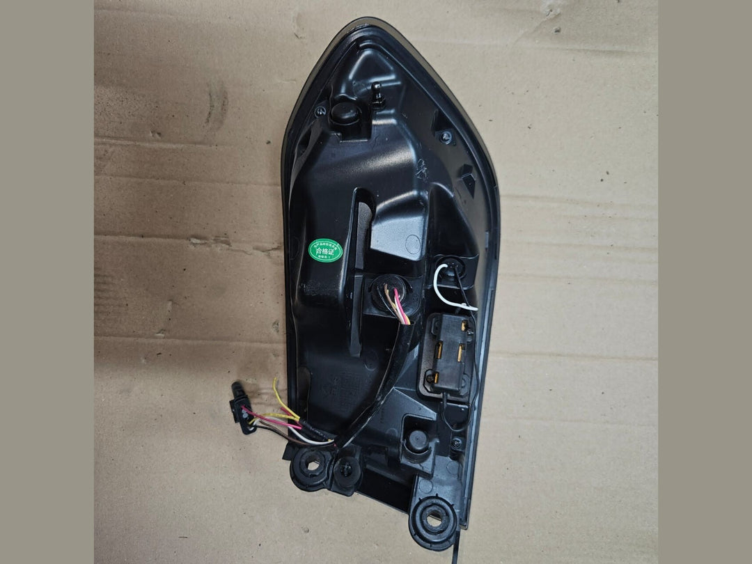 AFTERMARKET BMW M4 TAIL LIGHT LEFTT SIDE USED ITEM F32 2013
