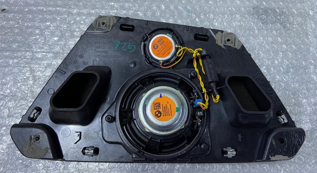 BMW G20 G21 G22 G23 G26 G80 M3 M4 Dashboard Speaker Tweeter Holder 6831282