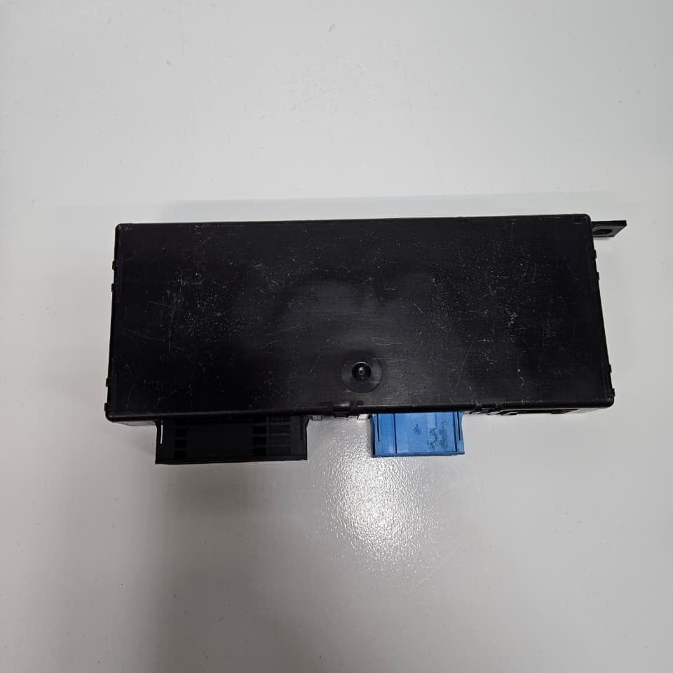 2011 BMW 520D F11 BODY CONTROL MODULE UNIT 9266408 OEM