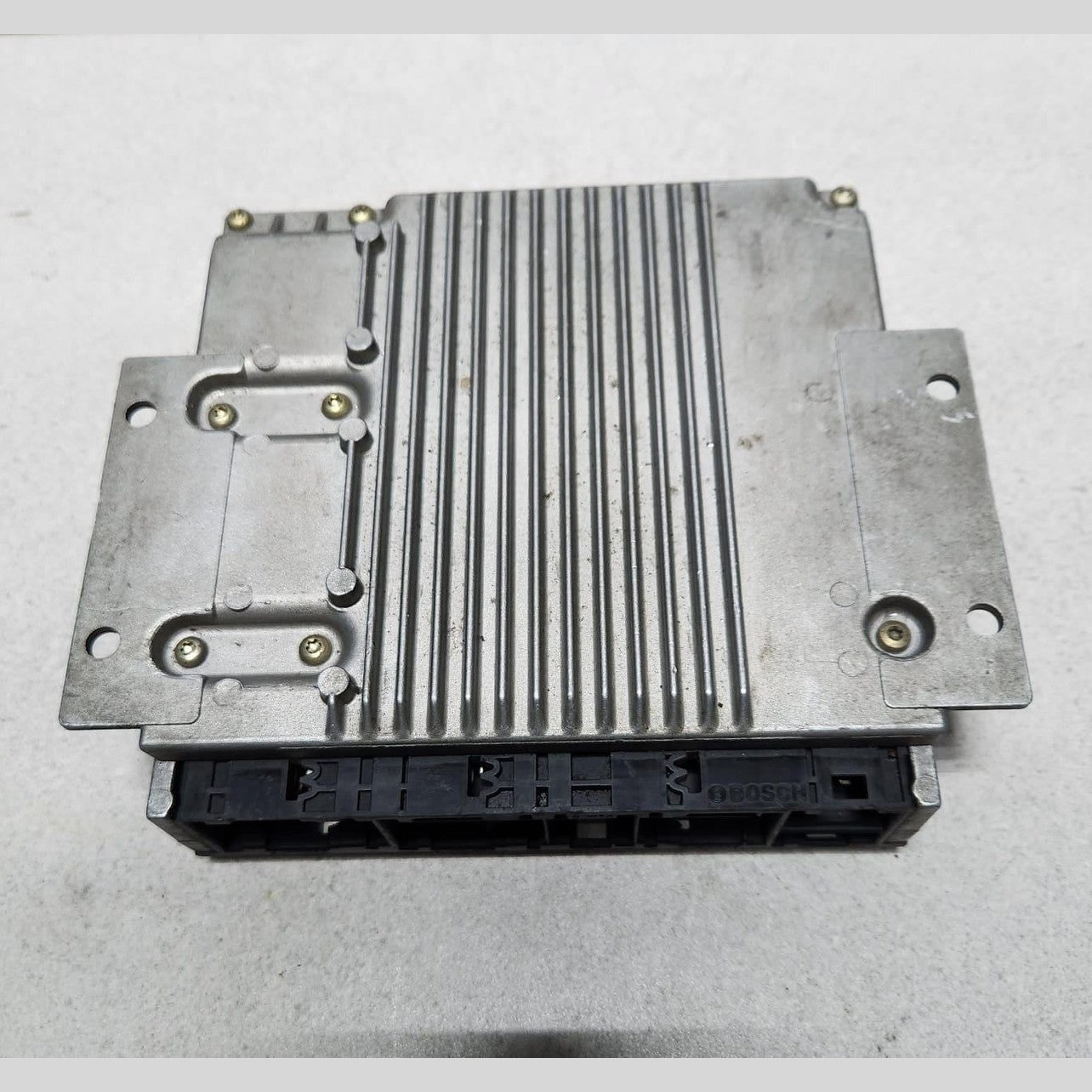 BMW Engine Control Unit A0285454232 W202 C180 C200  A 028 545 42 32