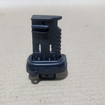 Bild in die Galerieansicht laden, BMW F20 F21 F45 F30 F32 F36 F07 F10 HOT FILM AIR MASS FLOW SENSOR  7602038