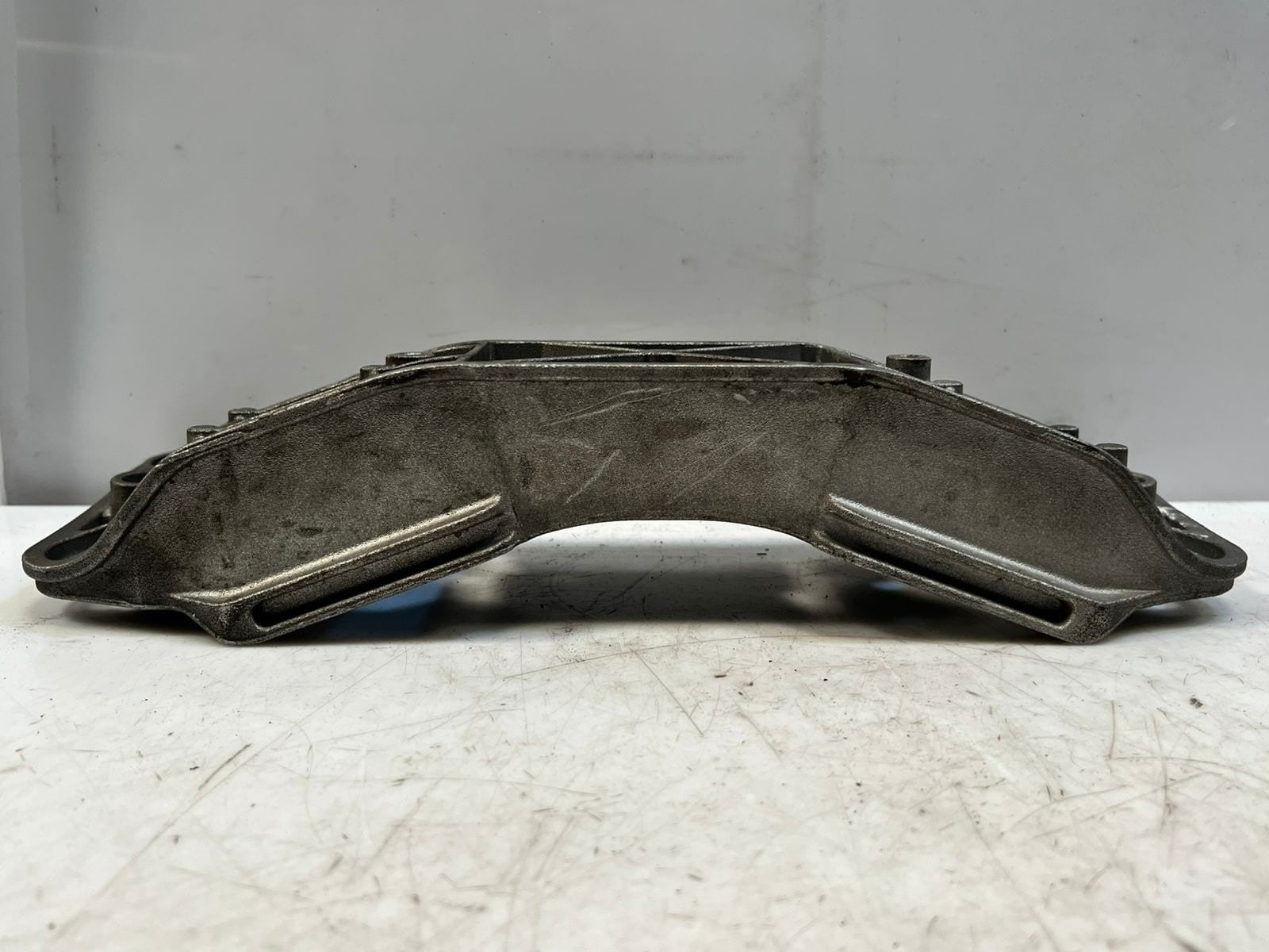 2008-13 BMW M3 E90 E92 E93 4.0L S65 MANUAL Transmission Crossmember 2283099 OEM