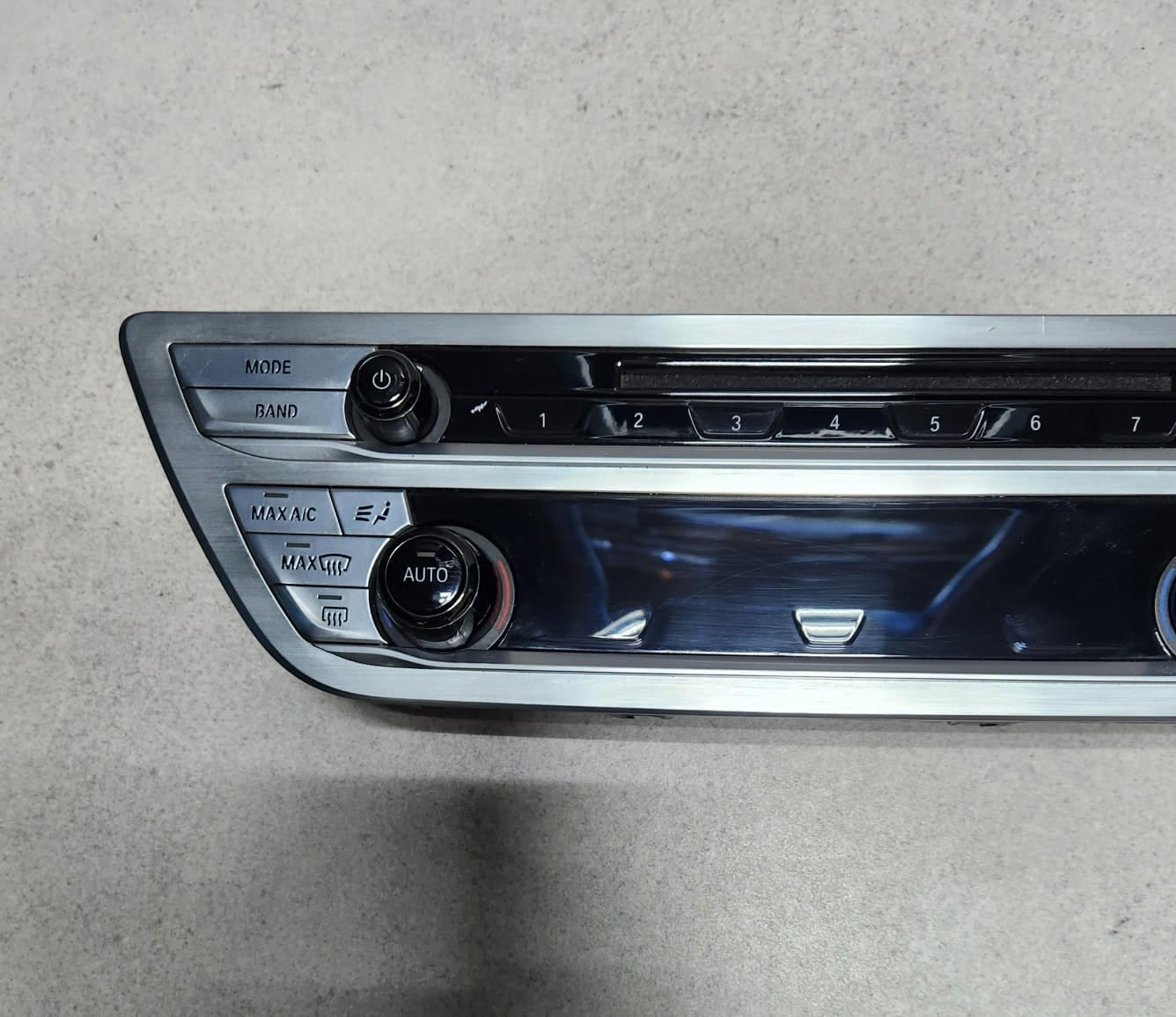 2016-2019 BMW 740i Climate Control Unit 6822777 G11 G12 740i 750xi