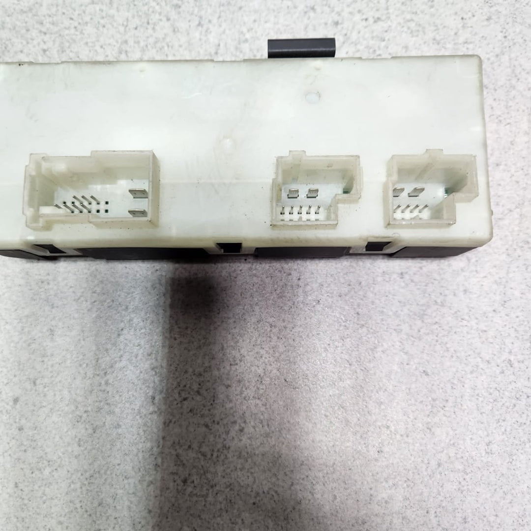 2017-2020 BMW 530i 7 Series G11 G12 Trunk Control Module 7481045 OEM