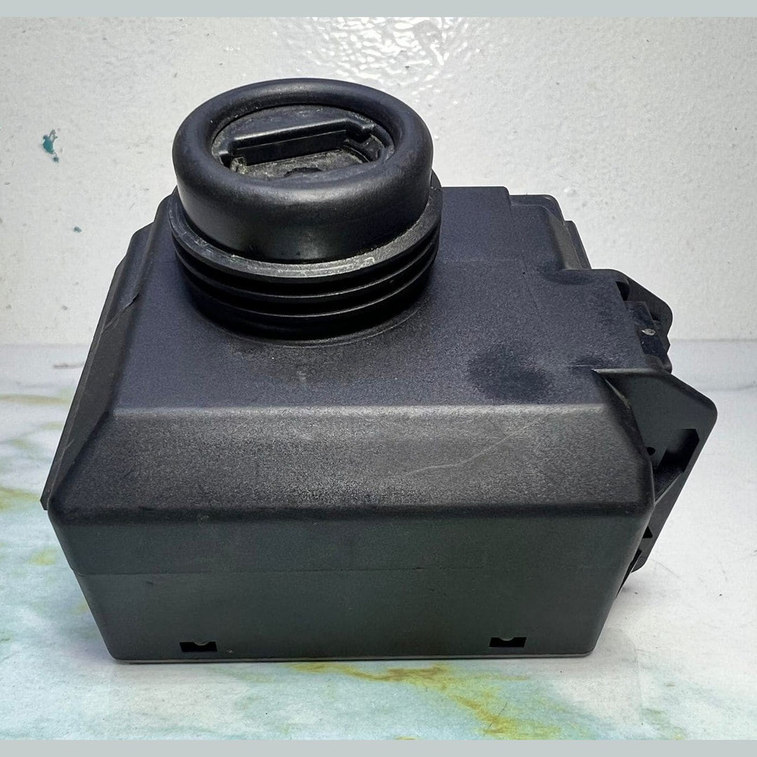 2010-2016 Mercedes E350 Ignition Switch Module With Key A2129055800 E-Class W212