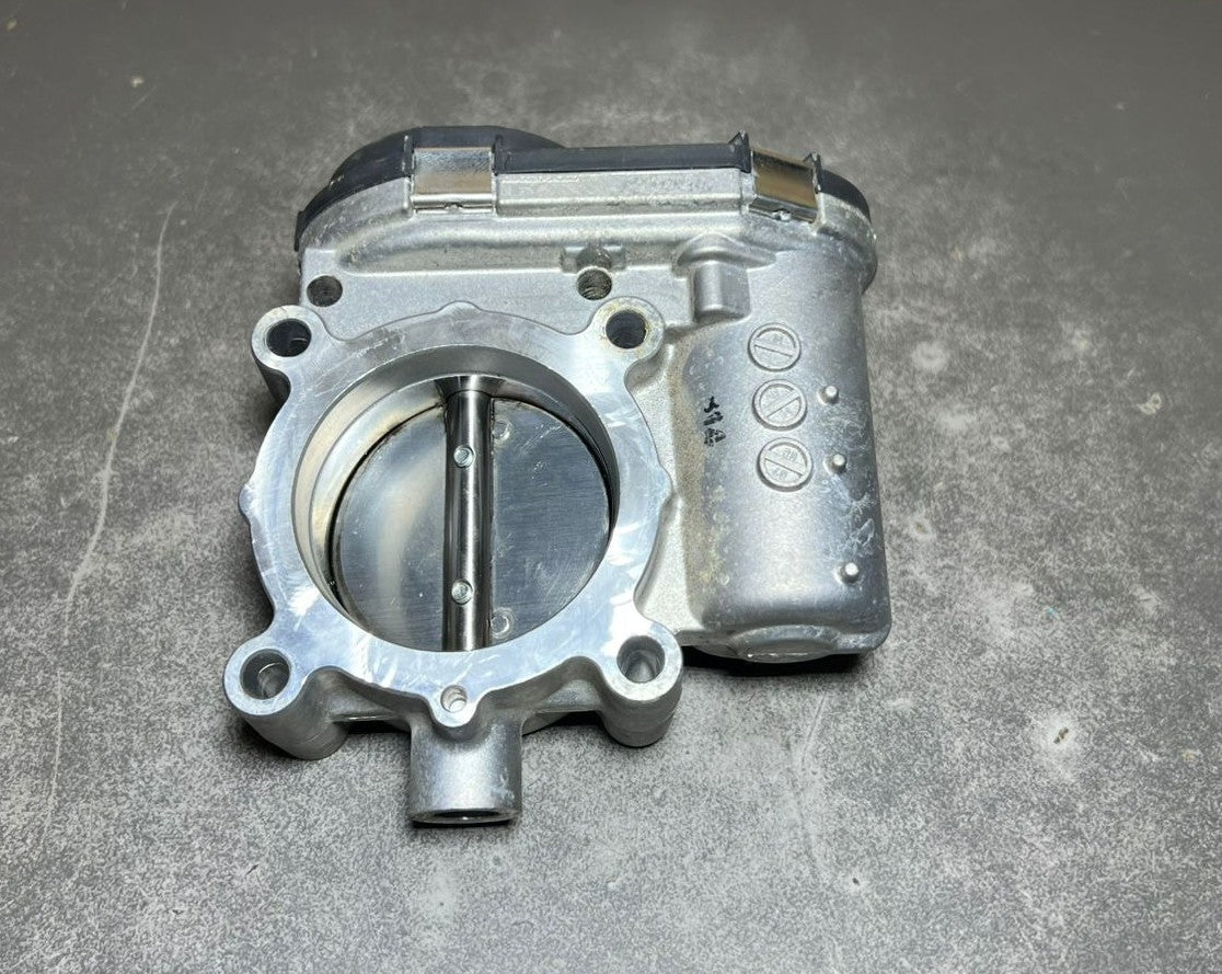 14-16 Mercedes-Benz GLA CLA B-Class OM270 Throttle Body Valve A270 1410025 OEM