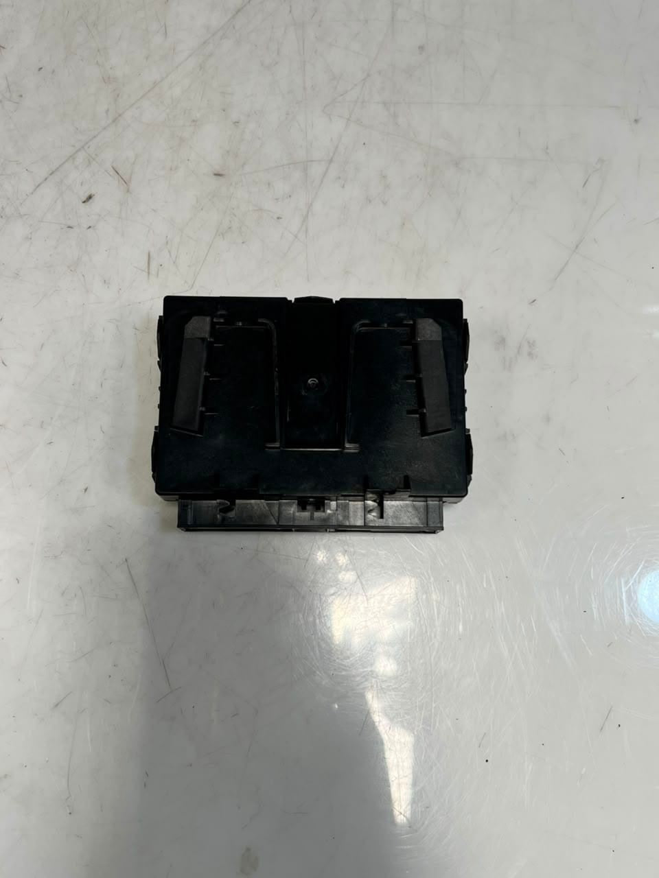 2015-2017 BMW X1 F20 F30 F31 F48 F45 Air Conditioning Control Module 6803169