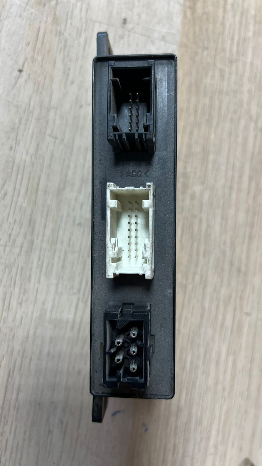 1995-2001 BMW 740iL Door Control Module 8377593 E39 5-Series and 7-Series