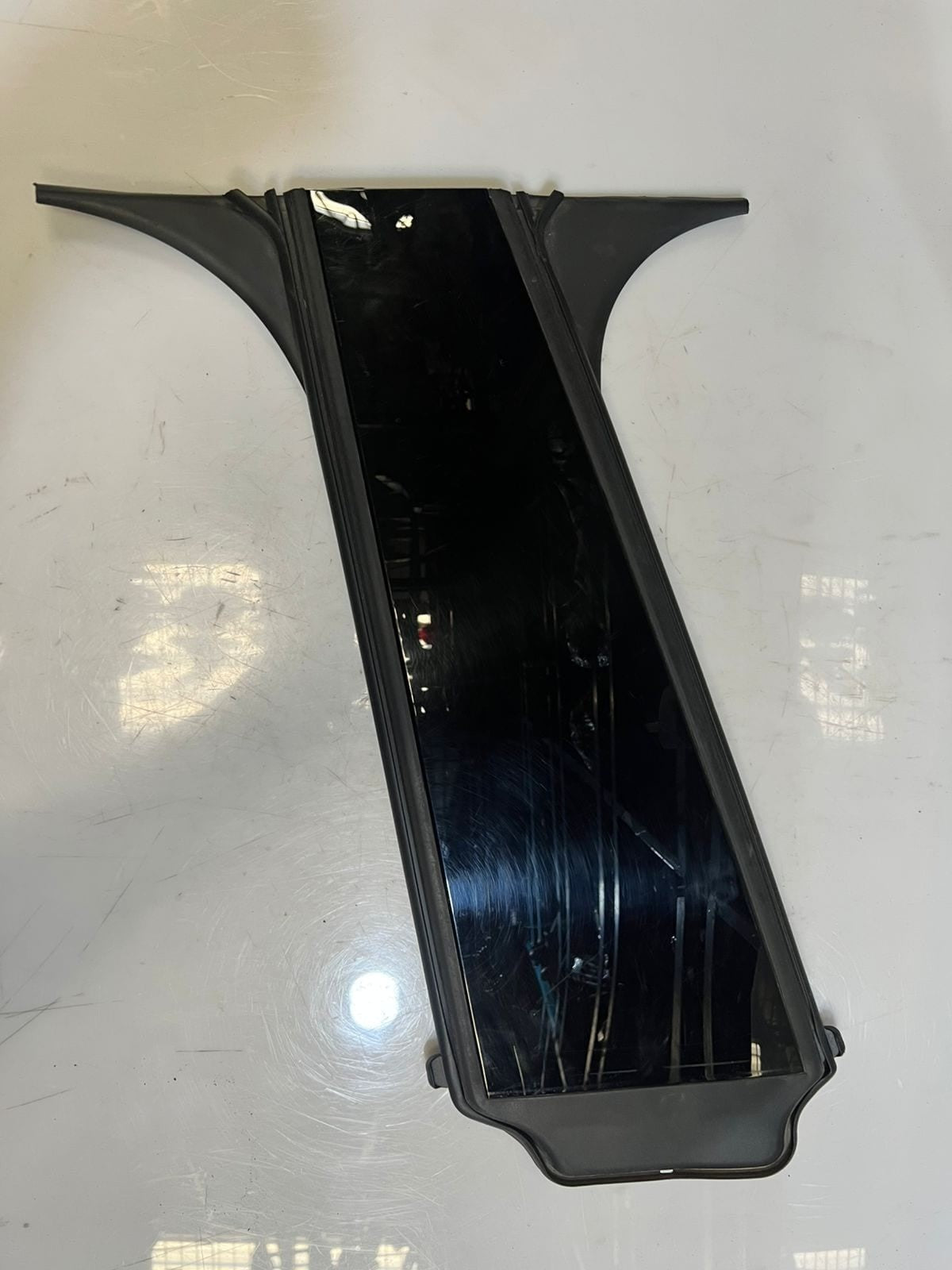 2023-2024 BMW iX 120 B-Pillar VERTICAL Trim Cover PANEL FRONT RIGHT 8491330 OEM