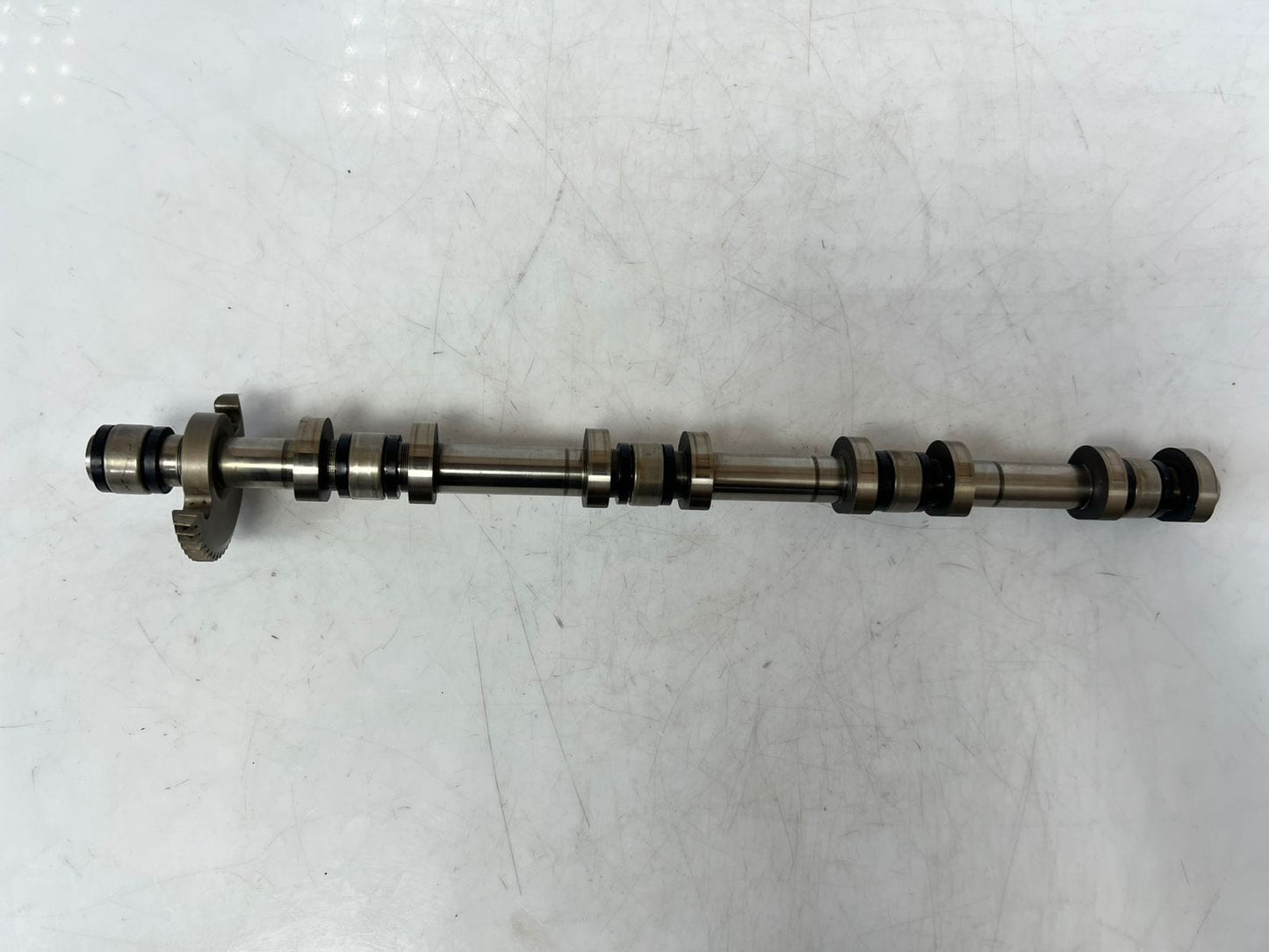 2013-2015 BMW Alpina B7 M5 M6  4.4L V8 S63 xDrive Eccentric Shaft 7604862 OEM