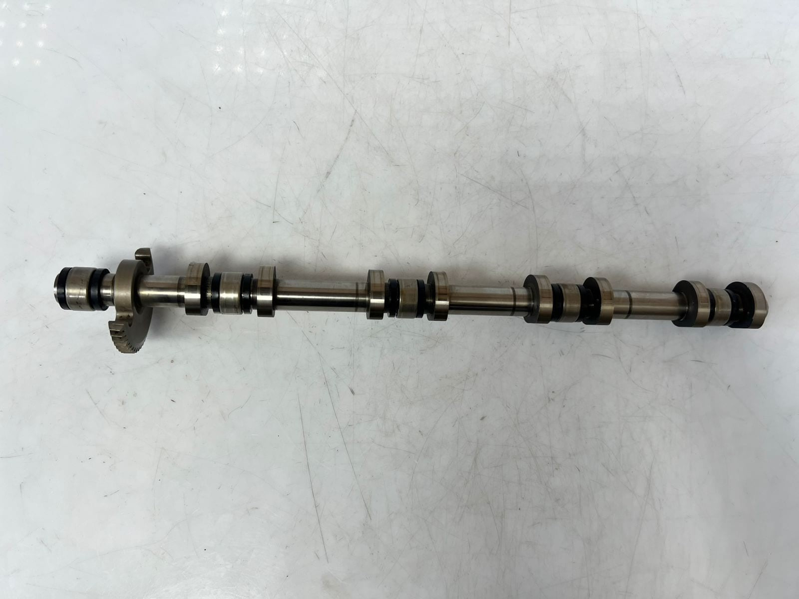 2013-2015 BMW Alpina B7 M5 M6  4.4L V8 S63 xDrive Eccentric Shaft 7604862 OEM