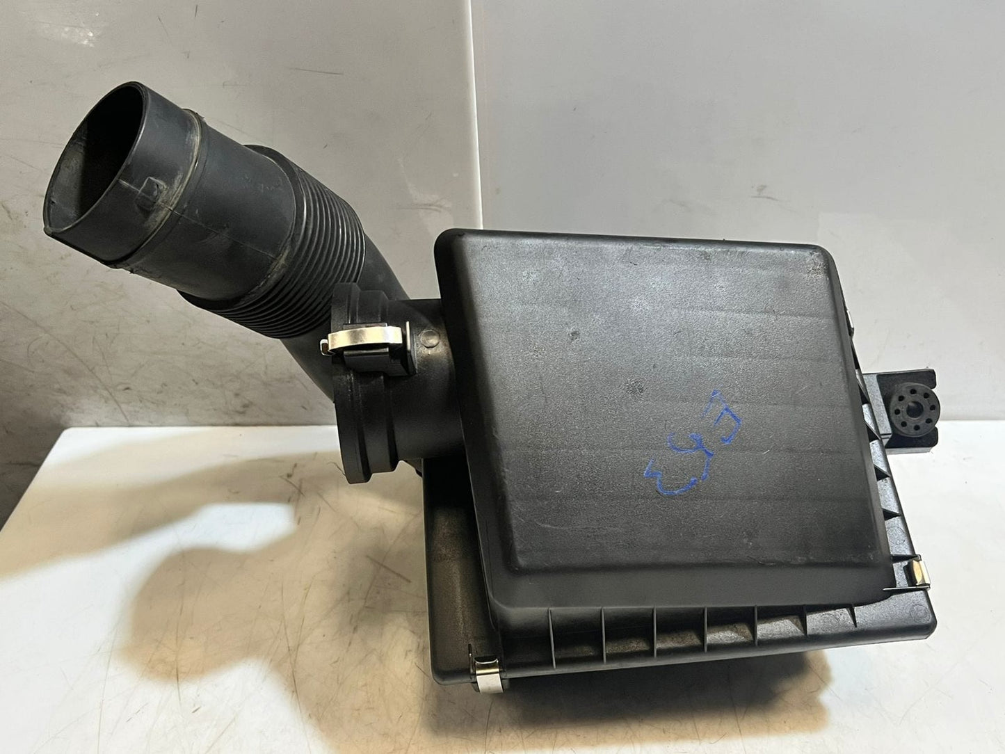 2000-2006 BMW X5 E53 4.4i PETROL 235KW Air Cleaner Filter Box 1437112 OEM