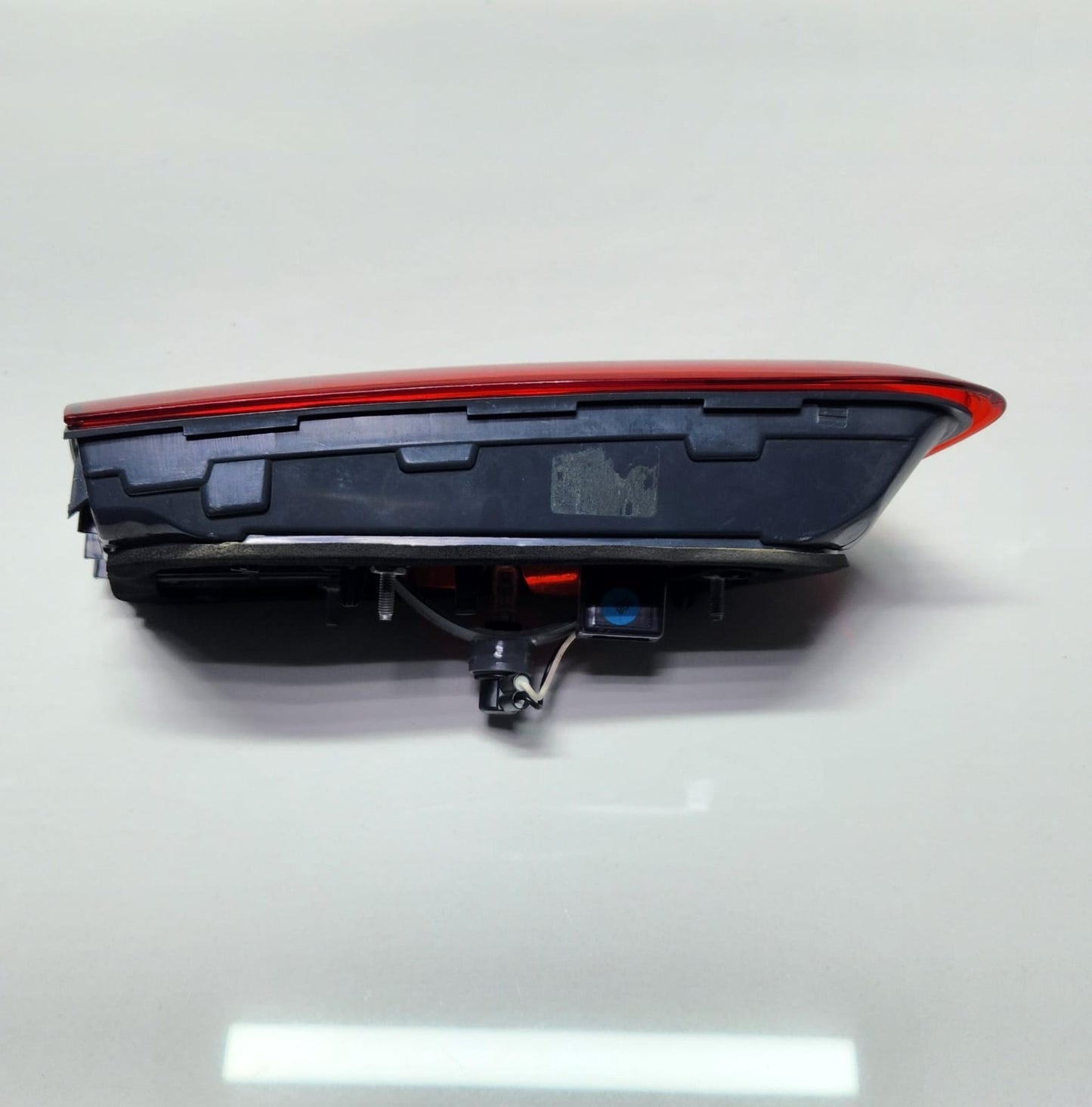 2018 BMW 530e Tailgate Rear Light 8493049 5 Series G30 G31 G38 OEM