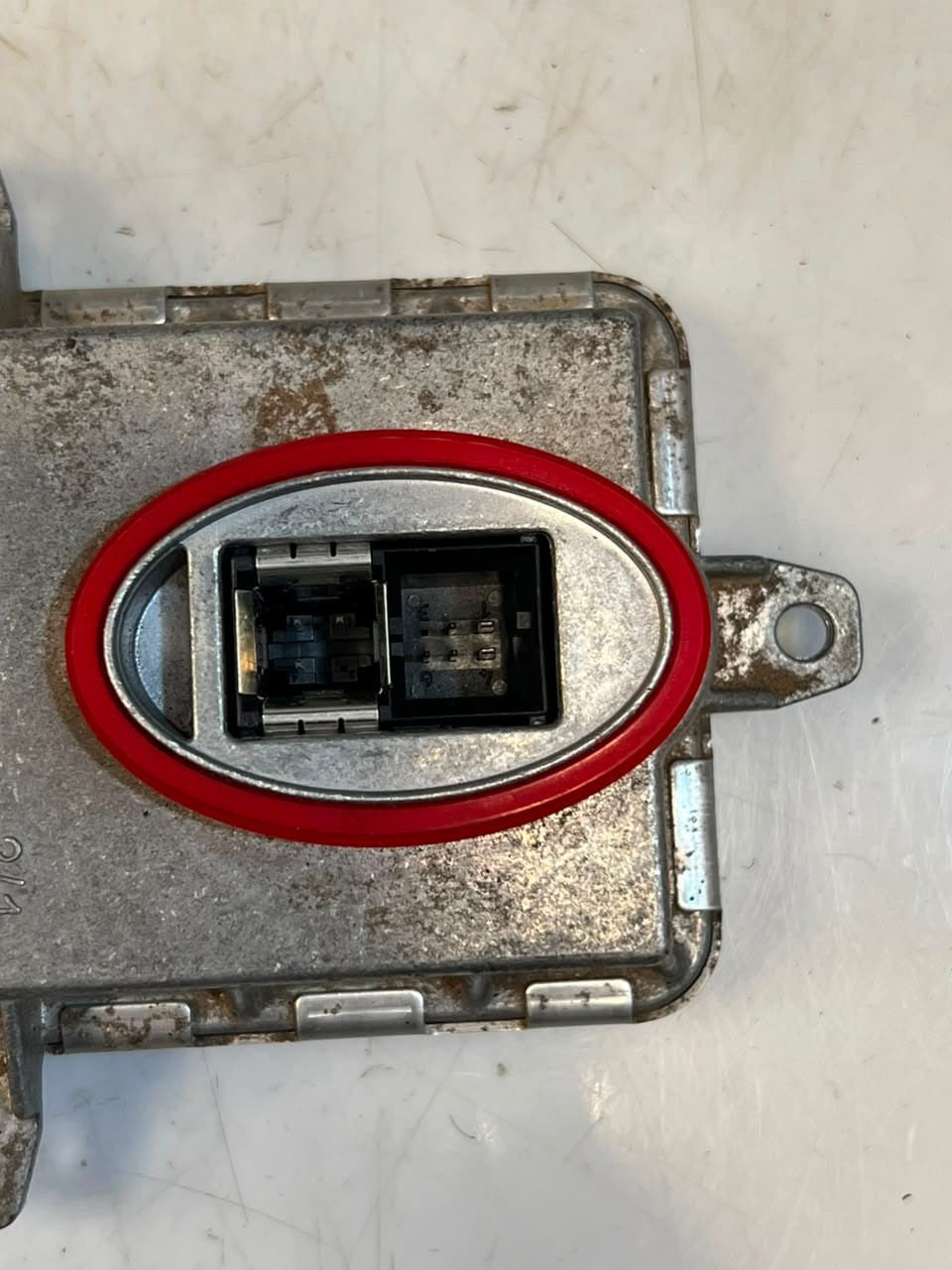 BMW 5' X3 F10 F11 F12 F13 E93 Xenon Headlight Ballast Control Unit 7356250 OEM