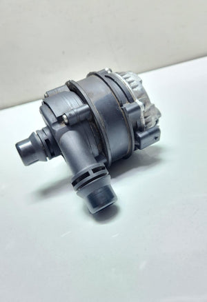 2017-2021 BMW 330i Auxiliary Water Pump 8637953 1, 2, 3, 4, and 5 Series