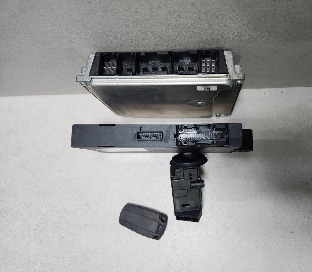 2006-2007 BMW 550i Engine Control Module 7566706 E63 E64 550i 650i 750i 4.8L