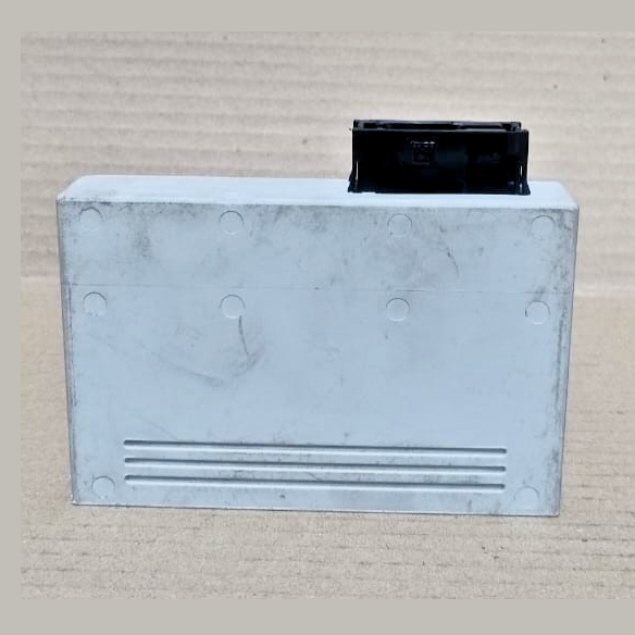 BMW E60 M5 E61 E70 E64 E63 KEYLESS GO PASSIVE CONTROL MODULE- 9134707