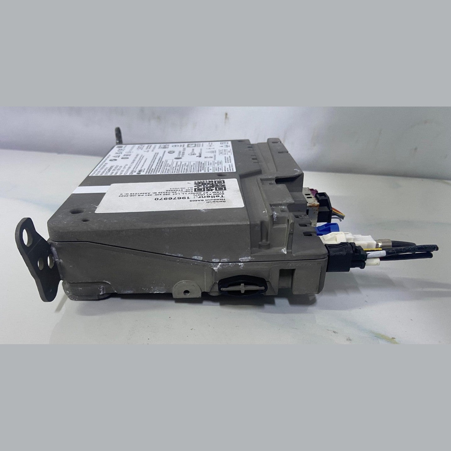 OEM BMW G07 X7  SA609 Audio Head unit MGU22 HU DAB USED 5B37391 01