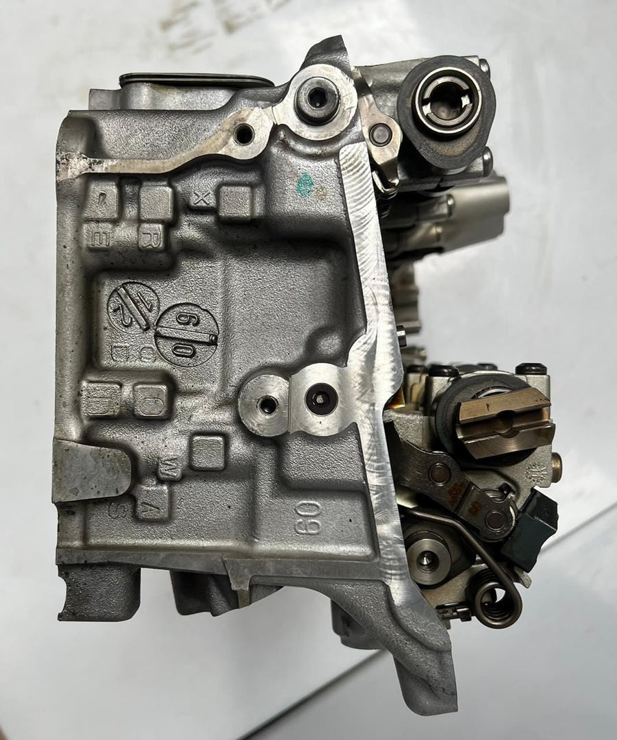 BMW Engine Cylinder Head 7845492 F06 F10 F12 F13 models with 4.4L petrol engines