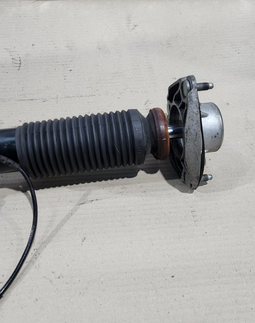 2014-2018 BMW X5 Rear Shock Absorber 6875087 X5 F15 and X6 F16 VDC