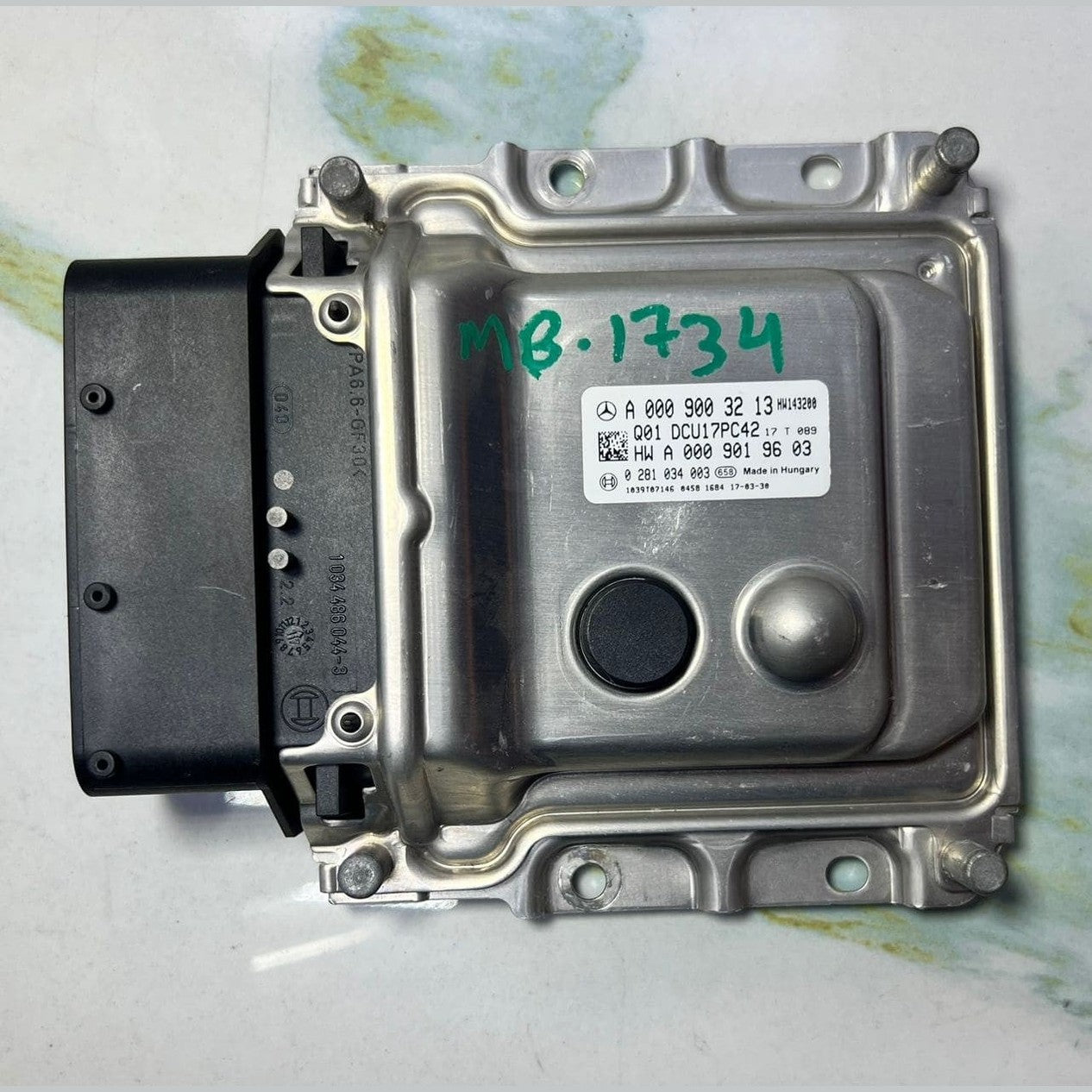 Mercedes Adblue Control Unit A0009003213 GLE Class W166