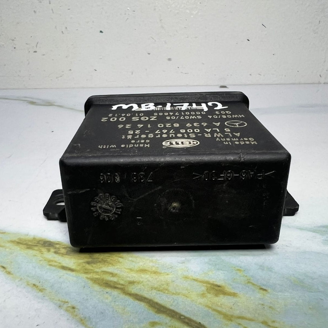 2015 Mercedes Viano Headlight Control Unit A6398201426 G-Wagen W463, Vito, Viano