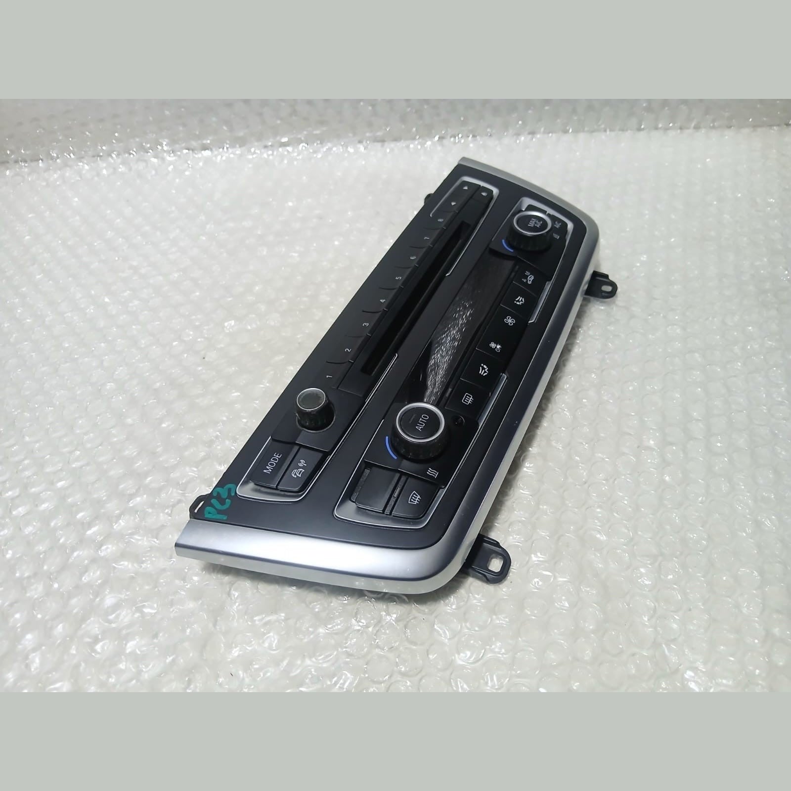 BMW 3 Series  F30 320i 328i 335i 2012-15 Climate Control Unit 9226784