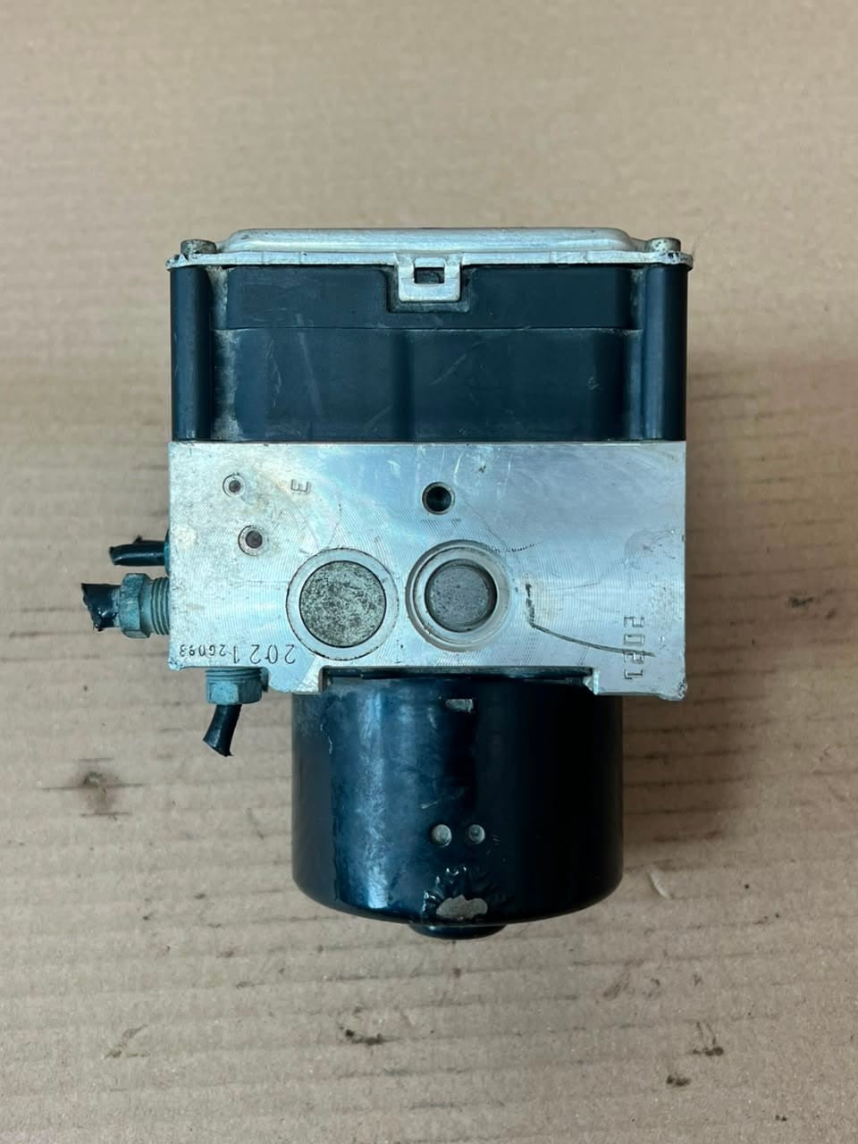 2012 BMW X3 F25 X4 F26 xDrive 20d 2.0 ABS Pump Control Module 6852748 OEM