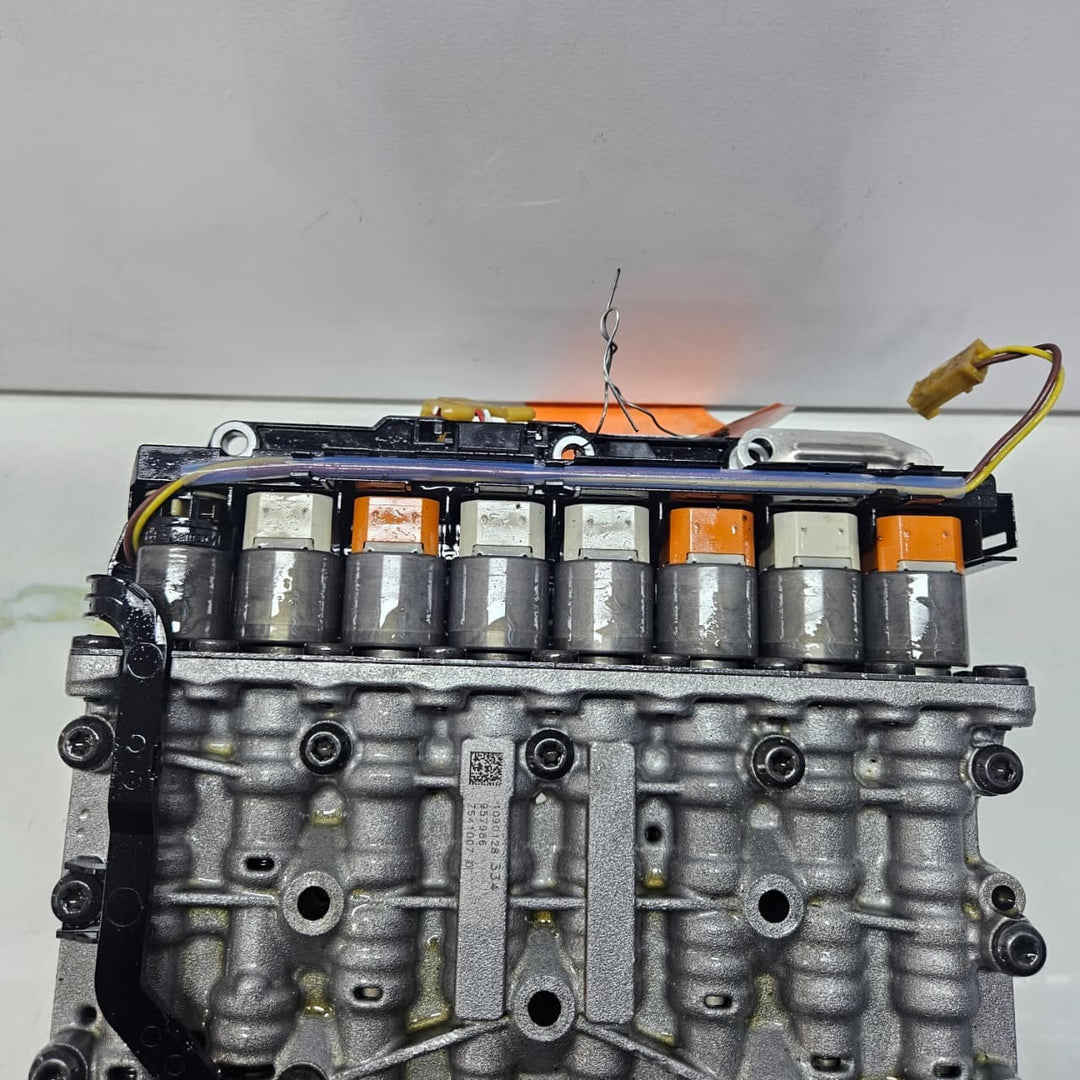 BMW 2012-15 F10 520I 528I 2.0 Transmission MECHATRONIC Valve Body N20 0260550074