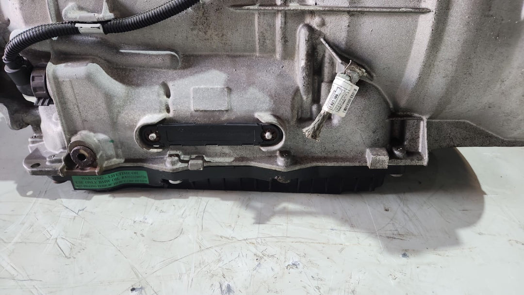 2015-2019 BMW 118i Automatic Transmission Gearbox 8638289 N13B16A F20 F21 8HP45