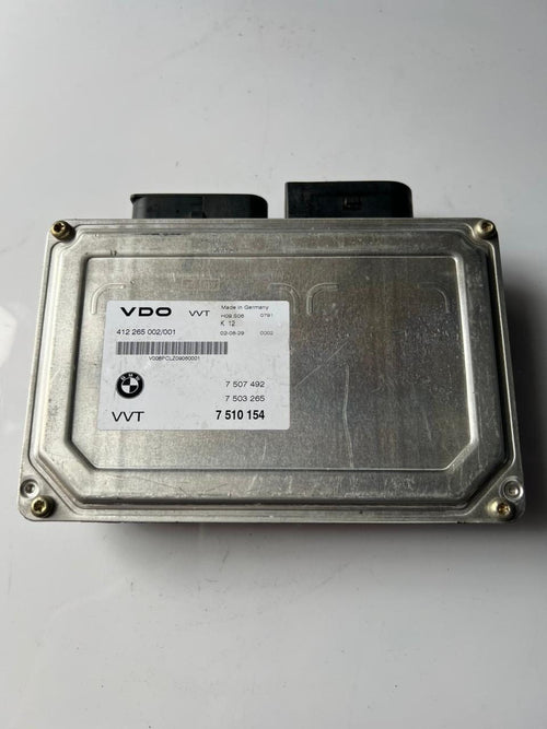 BMW 2002-2005 BMW 745i Gearbox Control Unit 7510154 6 Series E63 E64 2003-2010 a