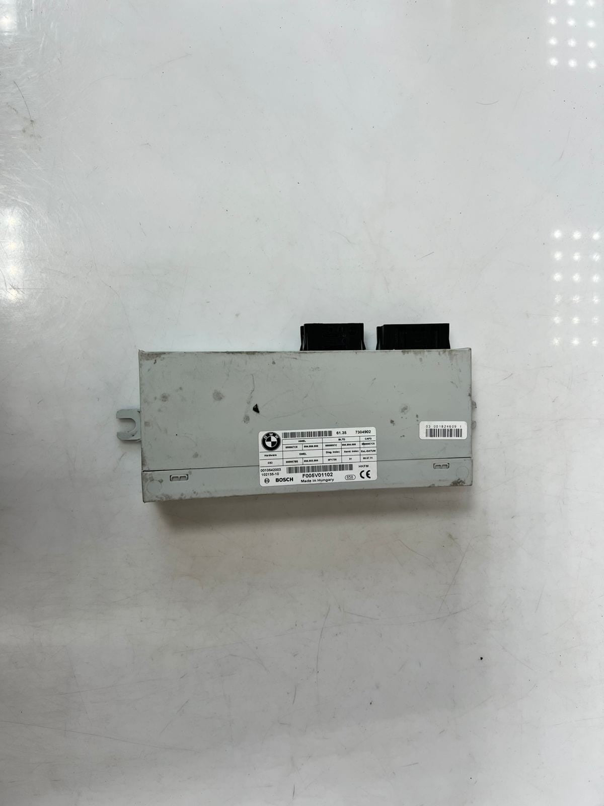 BMW F11 5 F10 Series Rear Function Module Rear Function Module F005V011 7304902 