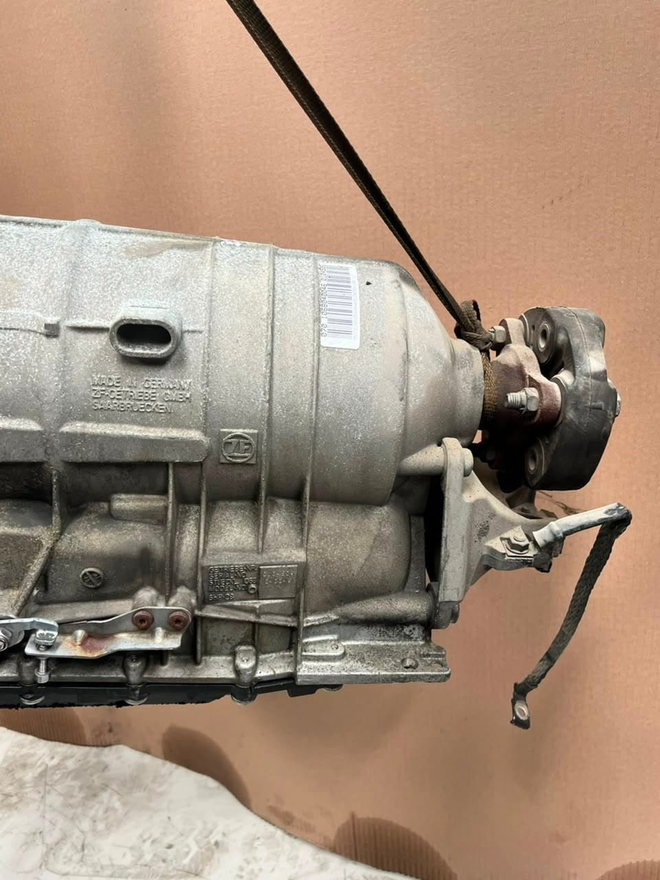 2010-2016 BMW 7 Series F01 F02 730d N57 SEDAN GA6HP26Z Automatic Gearbox 7612001