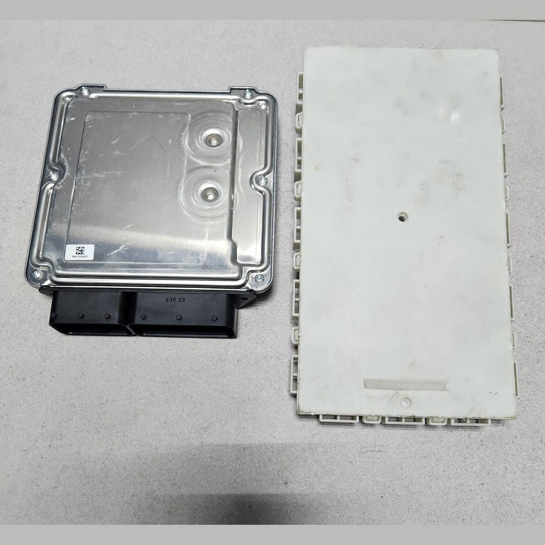 2013-2018 BMW X5 Engine Control Unit 8582803 F10 530d N57N and F15 N57D30