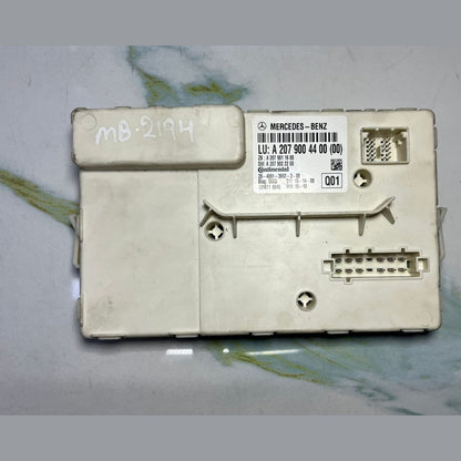 2010-2015 Mercedes-Benz E350 Door Control Module A2079004400 E-Class E350 E550