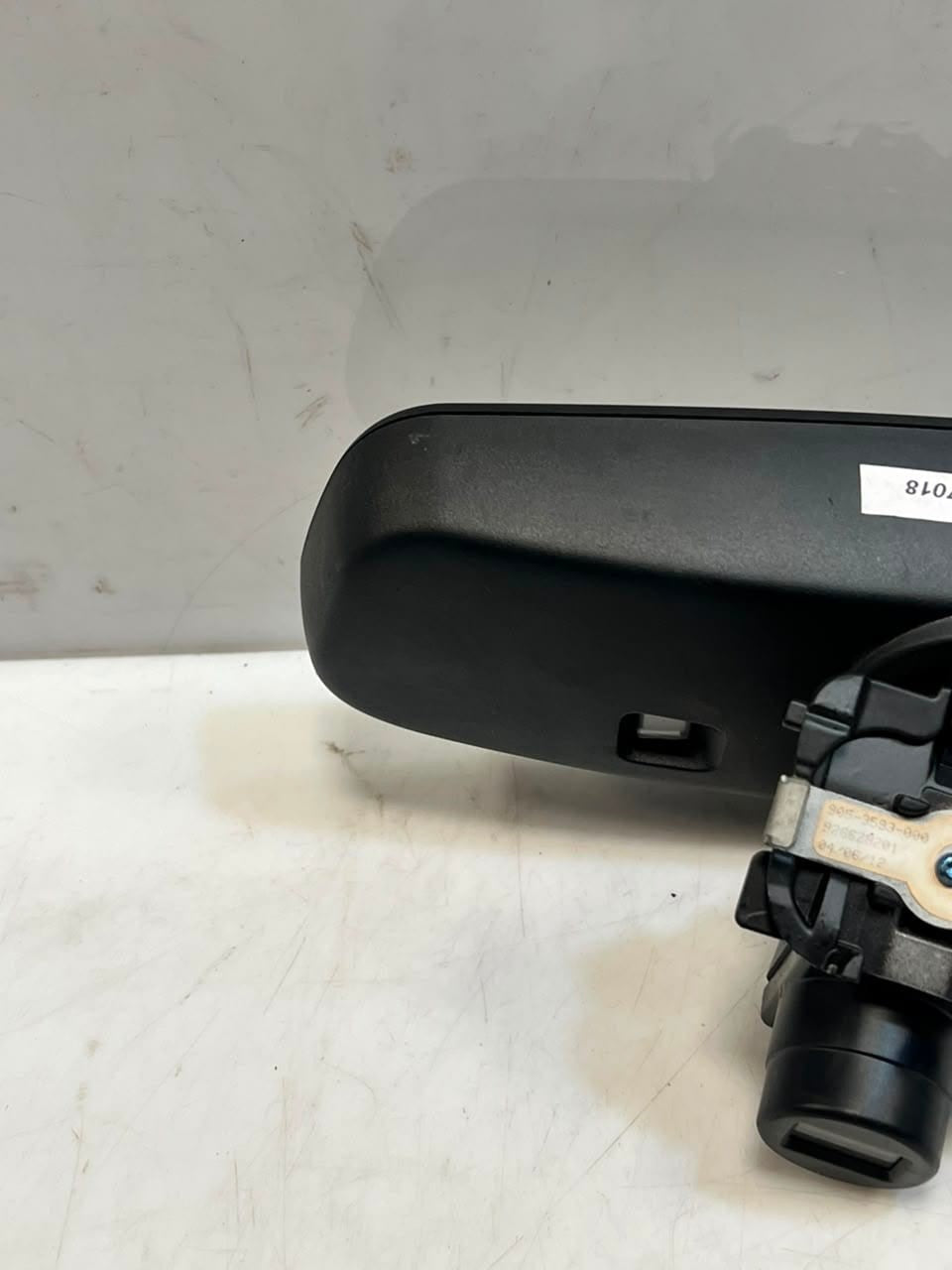 BMW F01 F02 F03 F04 F06 F10 F11 F12 Interior Rear View Mirror EC Led FLA 9286282