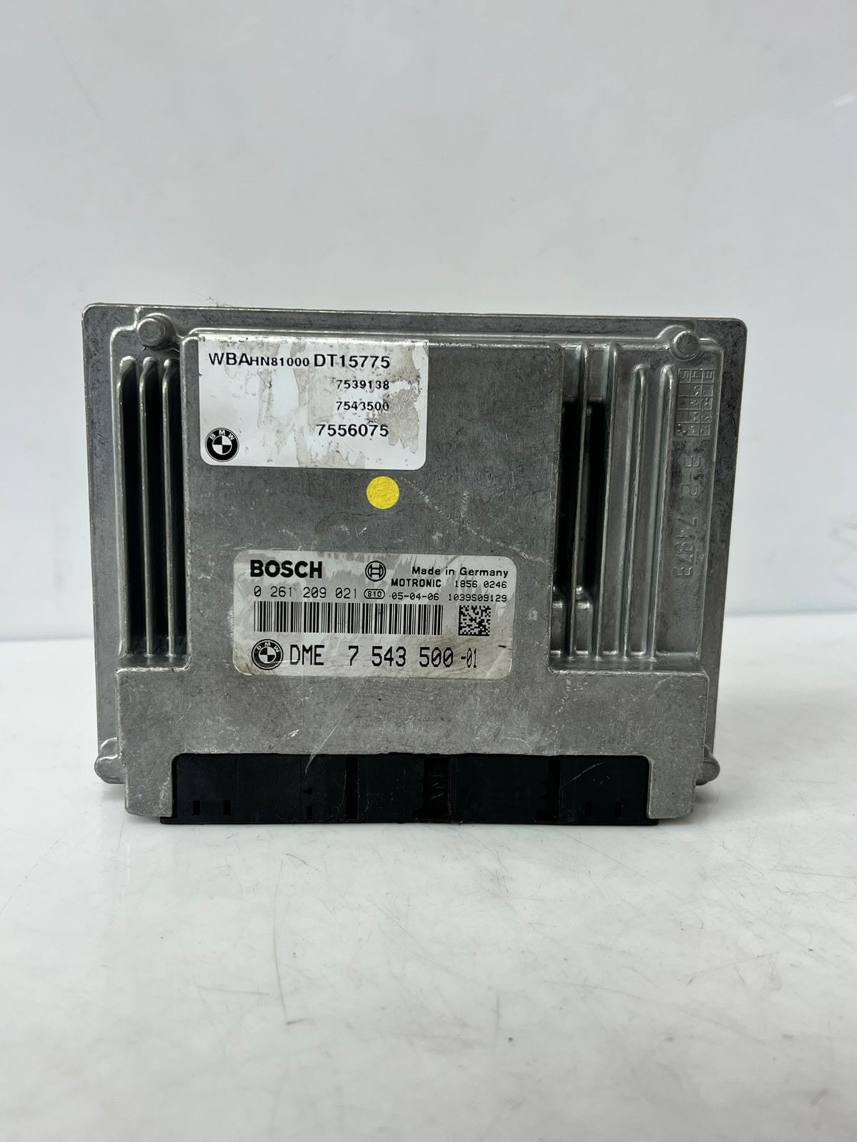 2006-07 BMW 750i 5 6 E60 E61 E63 E64 E65 E66 Engine Control Unit Module 7543500