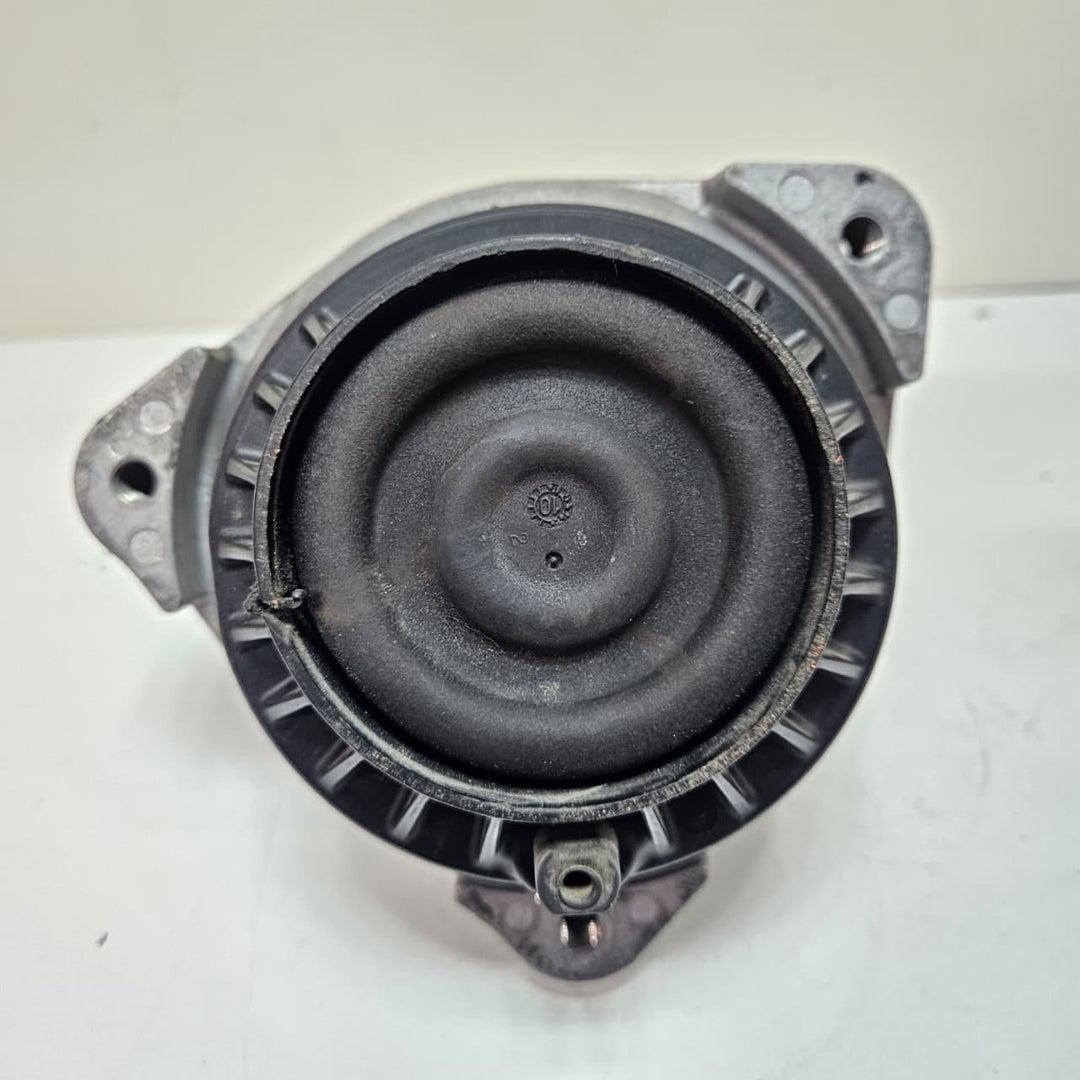 2008-2015 BMW 5 7 Series F07 F10 F01 F02 F03 F04 Engine Mount 6775906
