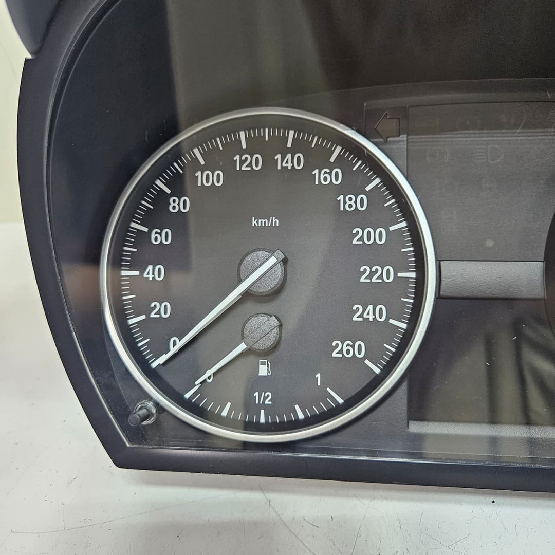 2010-2015 BMW X1 E84 Speedometer Instrument Cluster 9283807