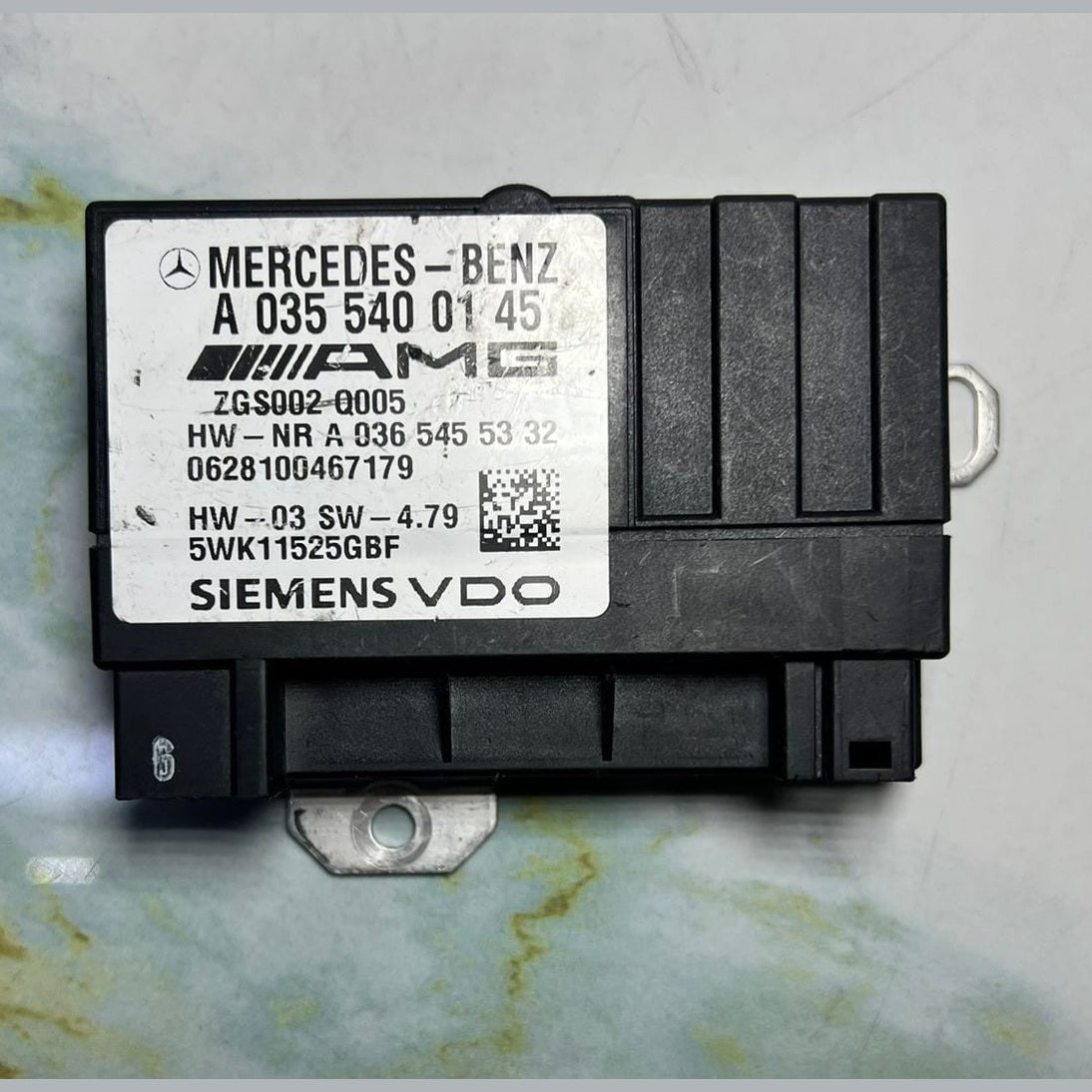 2007-2011 Mercedes-Benz CLS63 AMG Fuel Pump Control Module A0355400145 E63 W218