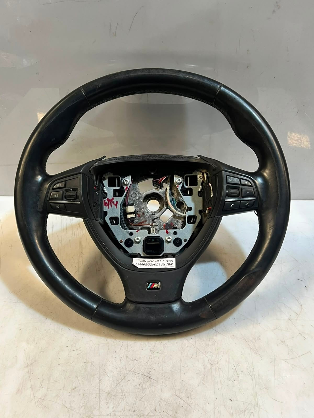 2011-2013 BMW 5 Series F10 F01 F02 F03 F04 F06 F07 535i Steering Wheel 6165700