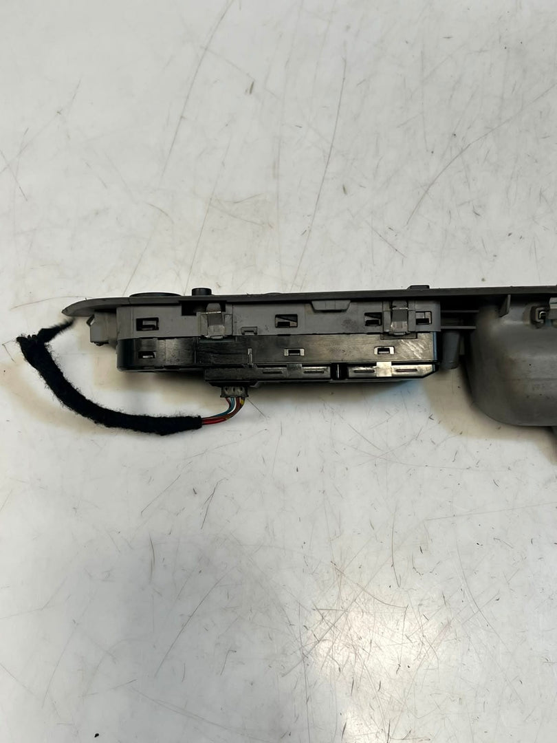 2003-2009 BMW 525i E60 E61 5-Series Window REGULATOR Switch 9122113 OEM