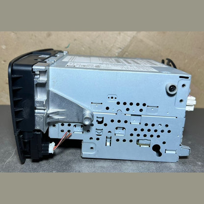 13–16 Mercedes-Benz W246 GLA Radio Audio Head Unit CD Player A246 9007416 OEM