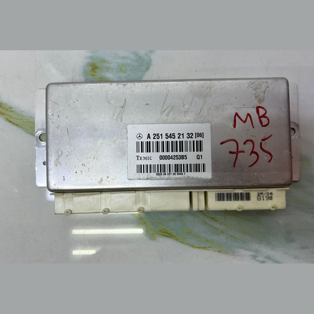 2007-2012 Mercedes-Benz GL450 Airmatic Air Suspension Control Module A2515452132